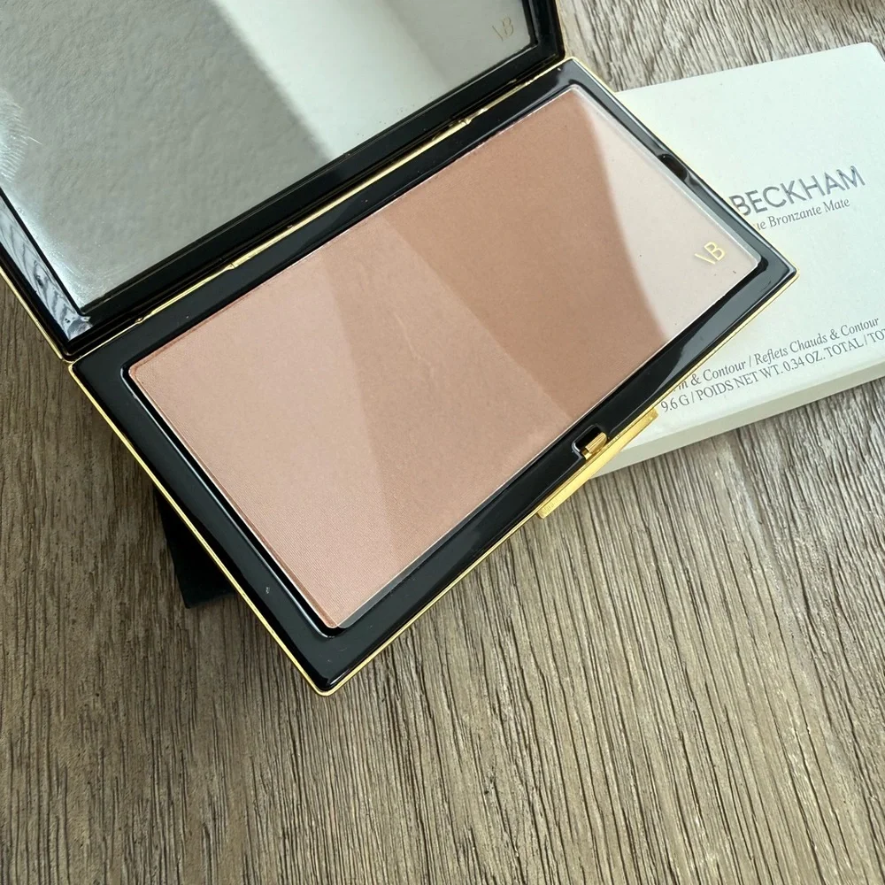 NEW NWT Victoria Beckham Matte Bronzing Brick  Natural warm and contour 03 Sand